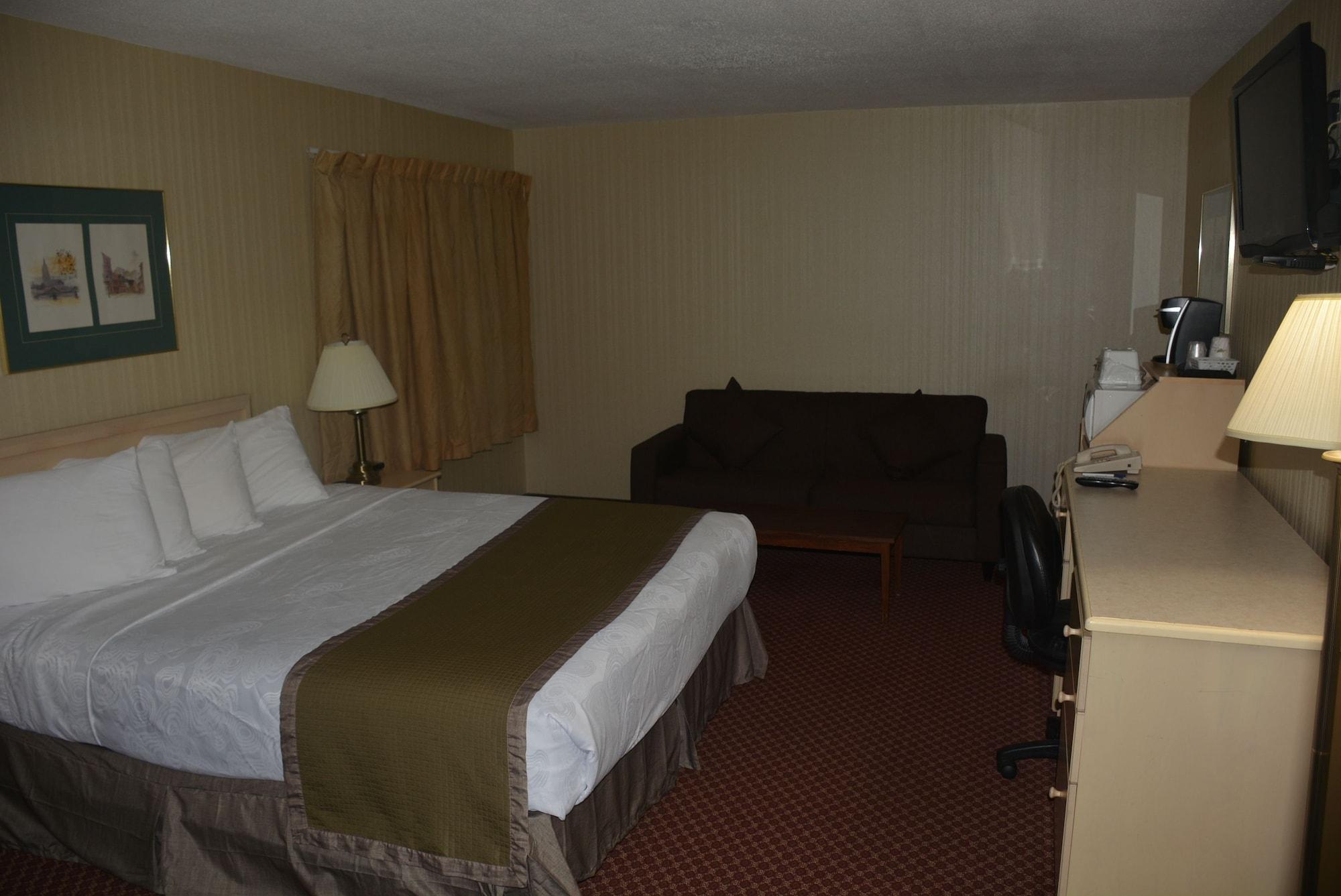 Travelodge By Wyndham Lethbridge Esterno foto