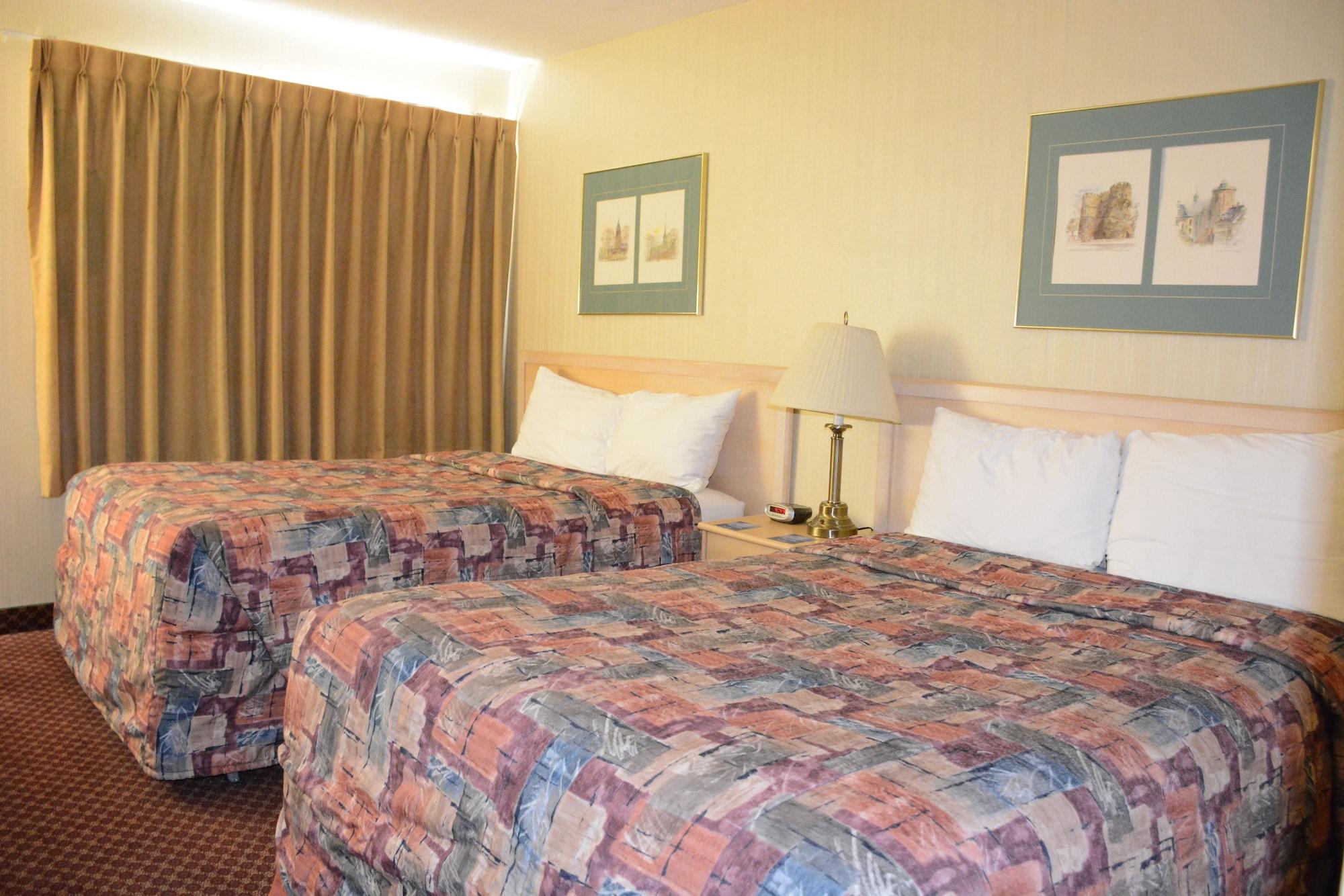 Travelodge By Wyndham Lethbridge Esterno foto