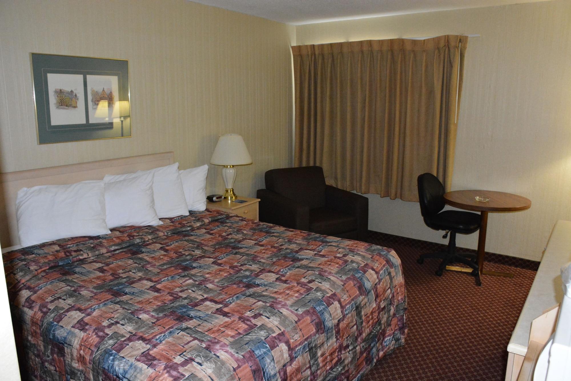 Travelodge By Wyndham Lethbridge Esterno foto